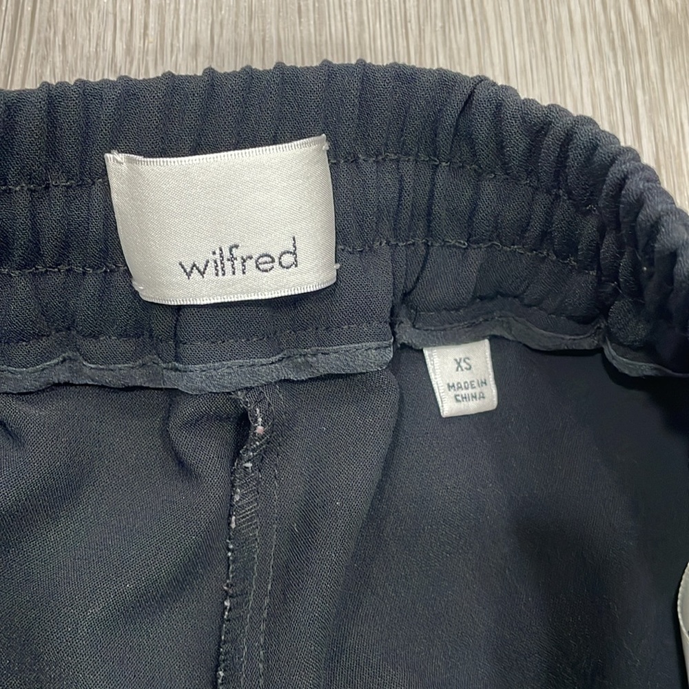 Aritzia sweat pants - Picture 3 of 5